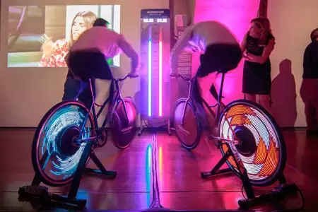 Bicicleta Energía LED - Dediversia Barcelona