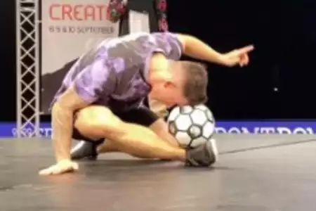 Freestyler de Fútbol - Dediversia Barcelona