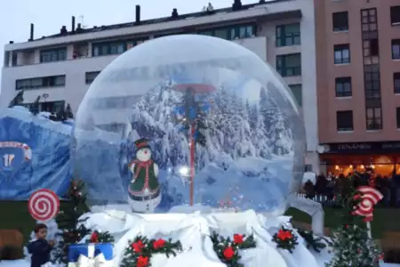 Photocall Bola de Navidad - Dediversia Barcelona