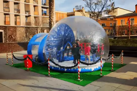 Photocall Bola de Navidad - Dediversia Barcelona