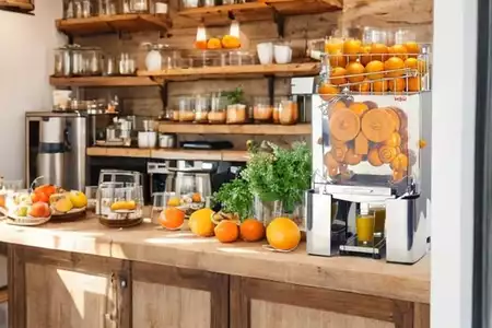 Zumo de Naranja Natural - Dediversia Barcelona