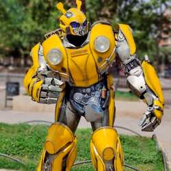 Zancudos Transformer Bumblebee - Animación para eventos Barcelona