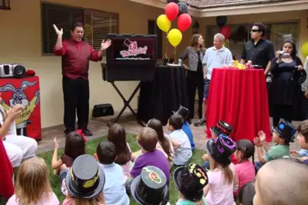 Magos Infantiles - Dediversia Barcelona