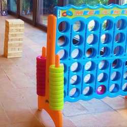 Conecta 4 Gigante - Alquiler para eventos Barcelona