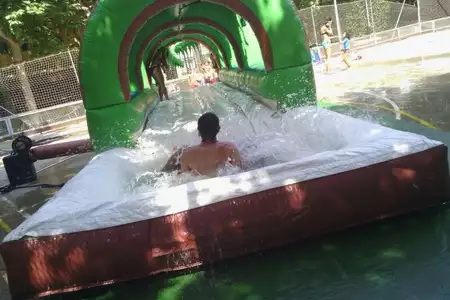 Hinchables de Agua - Dediversia Barcelona