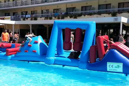 Hinchables para Piscinas - Dediversia Barcelona