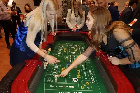 Mesa de Dados - Dediversia Barcelona