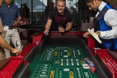 Mesa de Dados - Dediversia Barcelona