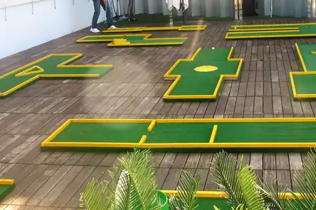 Minigolf - Dediversia Barcelona