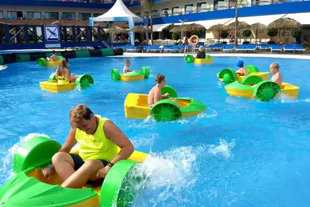 Patinetes para Piscinas - Dediversia Barcelona