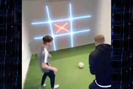Tic Tac Toe Soccer - Dediversia Barcelona