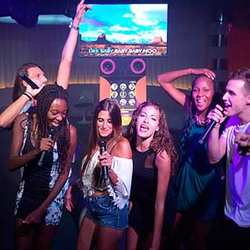 Karaoke Profesional - Alquiler para eventos Barcelona
