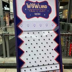 Plinko Gigante - Alquiler para eventos Barcelona