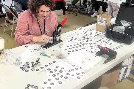 Taller de Chapas - Dediversia Barcelona