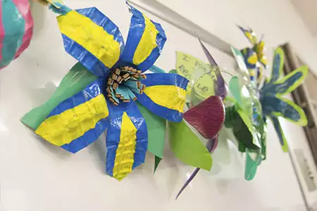 Eco Arte Reciclado de Botellas - Dediversia Barcelona